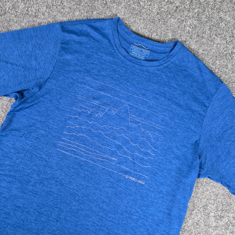 Patagonia Capilene Cool Daily Short Sleeve Shirt Mens M Blue Mountain Graphic